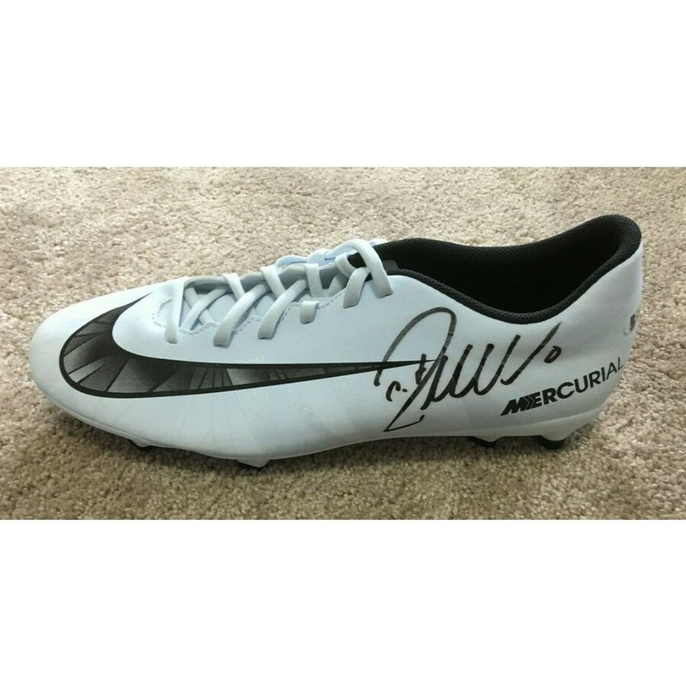 Cristiano Ronaldo  Authentic Autographed Cleats